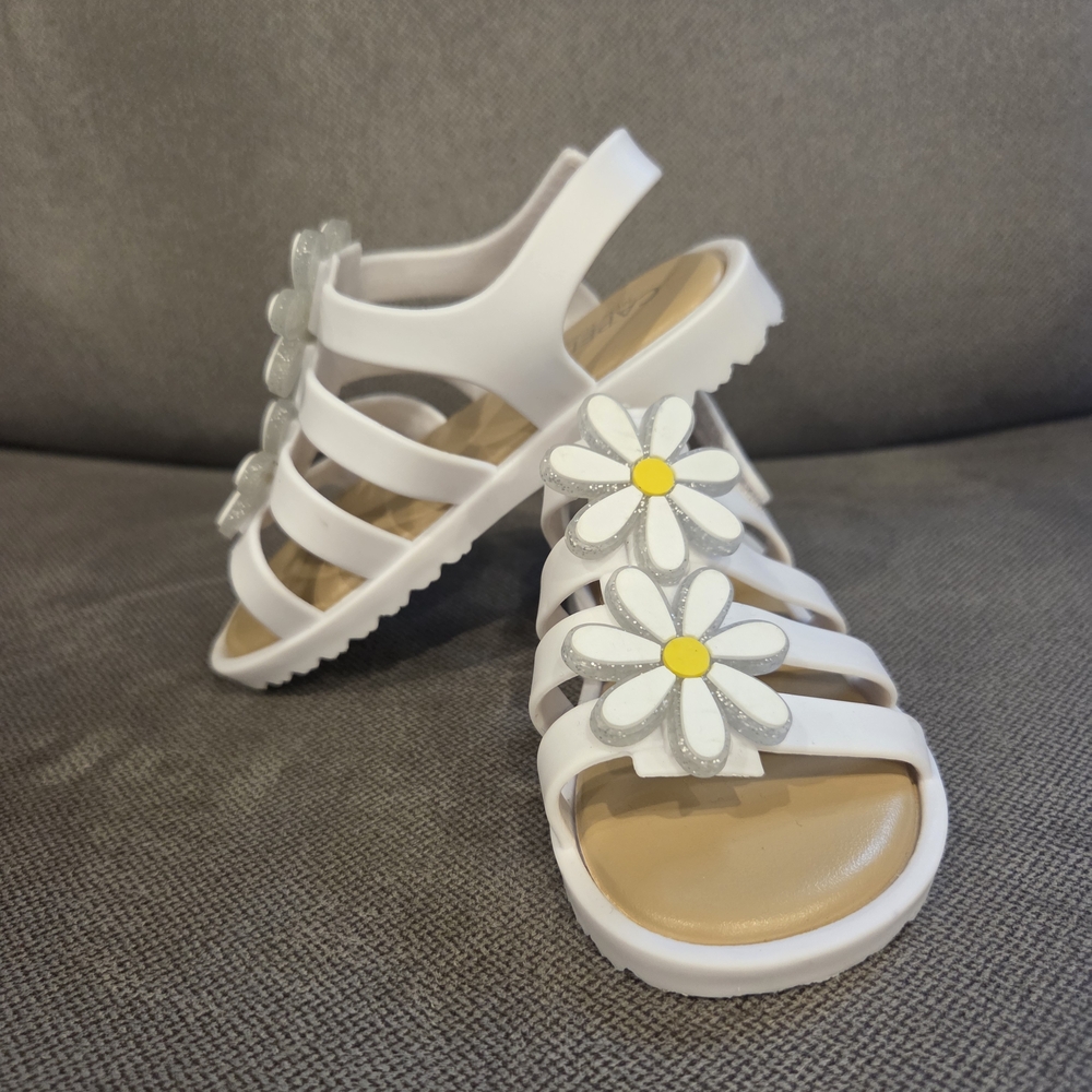 Kids White Sandals with Daisy Details